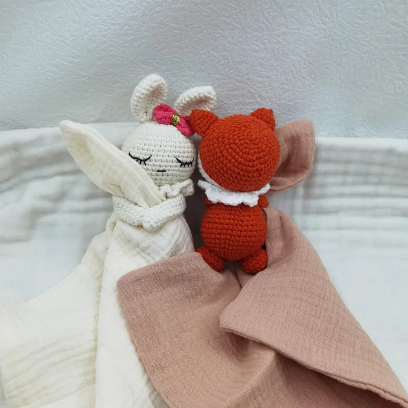 doudou bebe lapin face renard de dos
