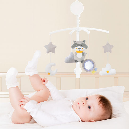 bebe berceau pieds leves regarde mobile musical bebe