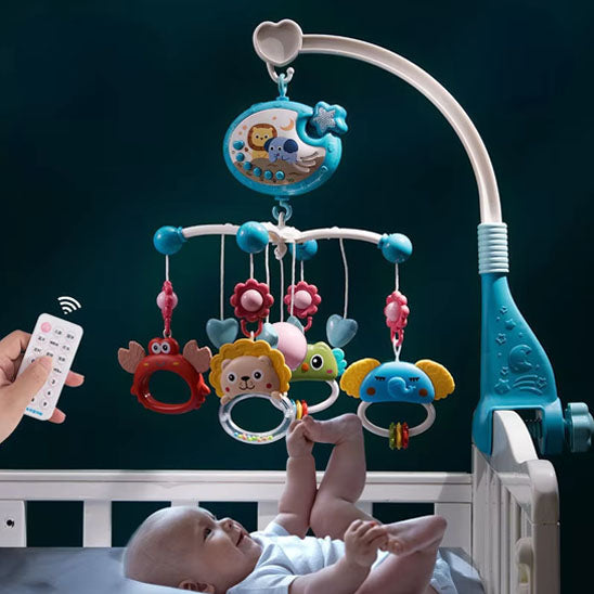 bebe berceau regarde mobile bebe multicolore differents hochets animaux