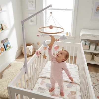 bebe debout berceau attrape hochet mouton mobile pour bébé