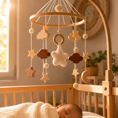 bébé dort côté paisiblement mobile bébé fixe berceau