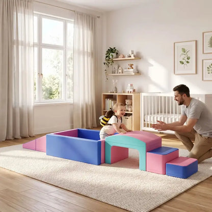 bébé piscine à balles vide parcours motricité bebe papa tend bras