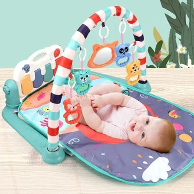 bebe sur dos sur tapis d eveil