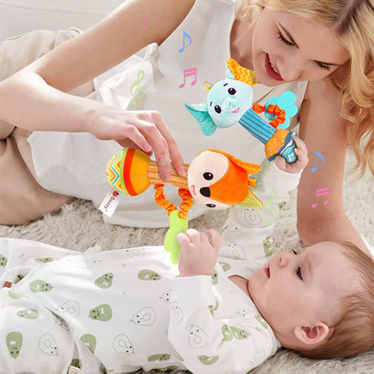 hochet bebe renard main maman-elephant main bebe