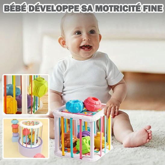 jouet-bebe-cube-magique-developpe-sa-motricité