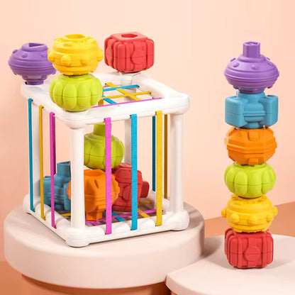 jouet bebe cube sensoriel