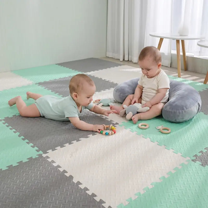 jumeaux tapis mousse puzzle assis et tummy time jouent
