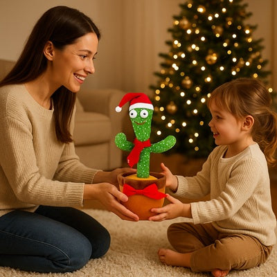 maman donne a sa fille peluche interactive cactus bebe noel