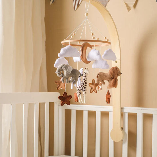 mobile lit bebe fixe lit barreaux blanc
